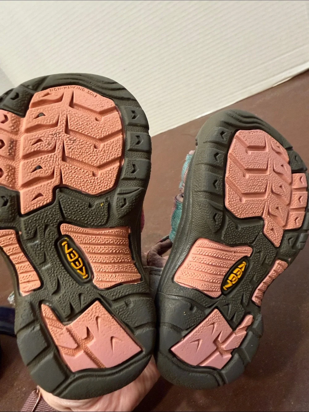 KEEN Newport H2 Pink Multicolor Strappy Sandals, kids 5